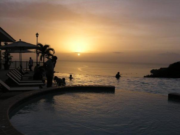 Puerta Del Mar Aguadilla Villa Tamarindo ภายนอก รูปภาพ